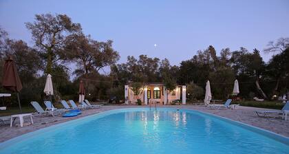 Alykes family resort