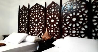 Arabian Nights Pyramids Guest House
