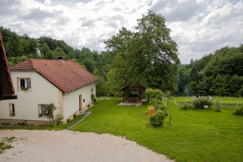 Wohnung im Vesel Gehöft, lokale Erfahrung