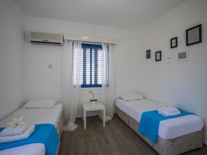 2 bedrooms, in-room safe, iron/ironing board, free WiFi - Protaras Fig Tree Bay Villa Stef (Protaras)