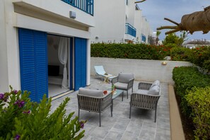 Terrace/patio - Protaras Fig Tree Bay Villa Stef (Protaras)