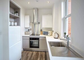 Fridge, microwave, oven, stovetop - Host & Stay | Park View Apartment (Whitby)