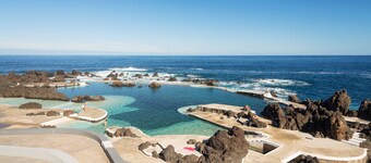 Modern holiday home with breathtaking sea views, spacious terrace