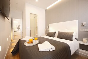 1 soverom, safe på rommet, strykejern/-brett og wi-fi (inkludert)