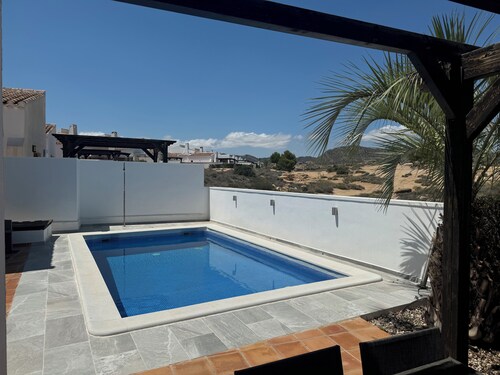 El Valle Golf Resort. Piscine privée, bain à remous, salle de sport, vue sur le parcours, endroit calme