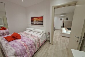 2 dormitorios, tabla de planchar con plancha, wifi y ropa de cama
