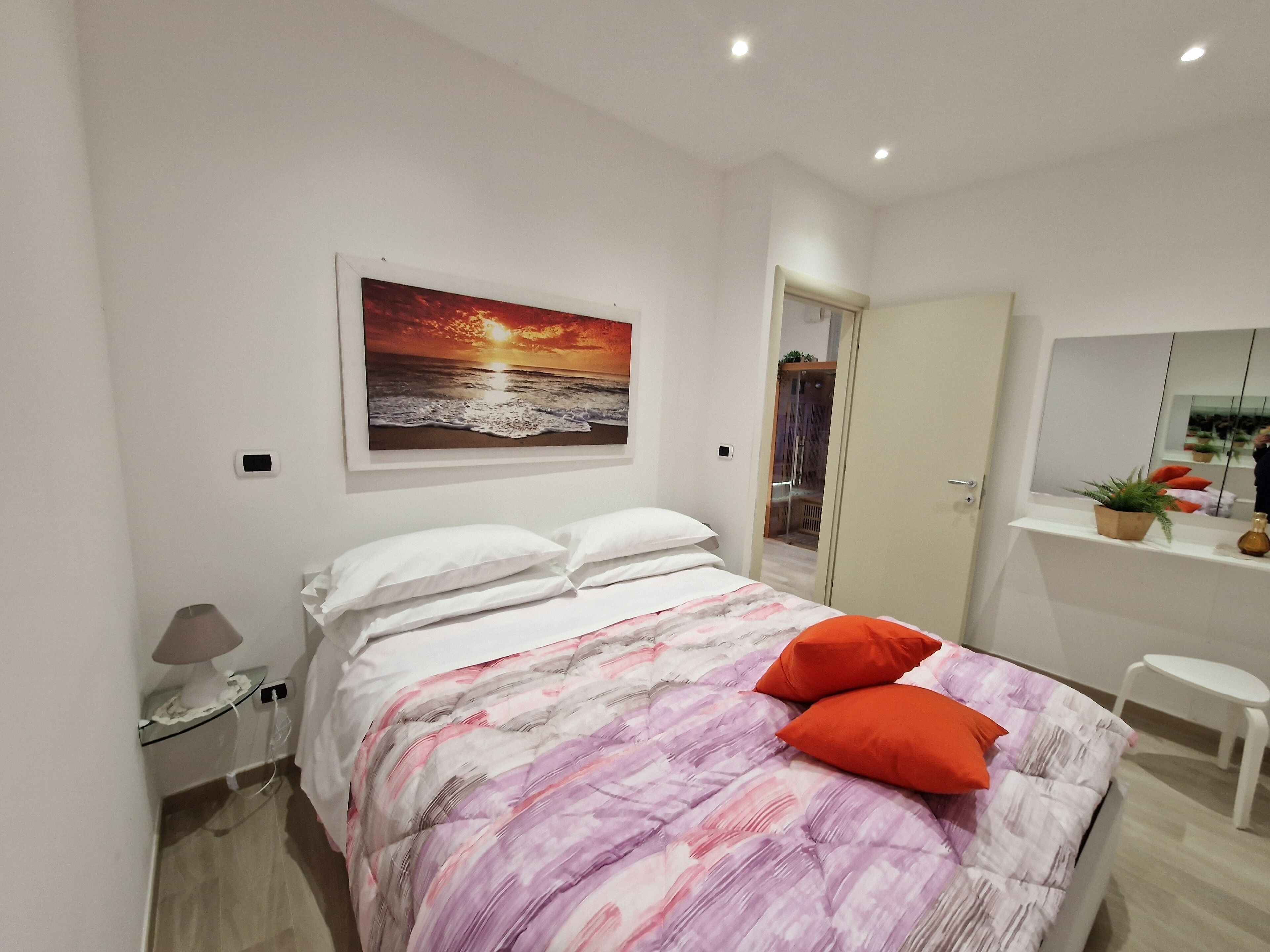 2 chambres, fer et planche à repasser, Wi-Fi, draps fournis