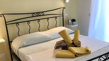 2 Schlafzimmer, Bügeleisen/Bügelbrett, kostenloses WLAN, Bettwäsche