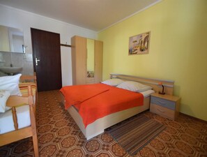 3 soverom og internettilgang