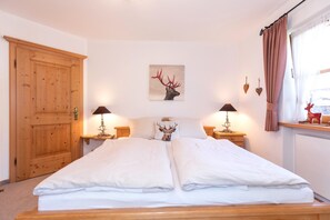 2 chambres, accès Internet, draps fournis