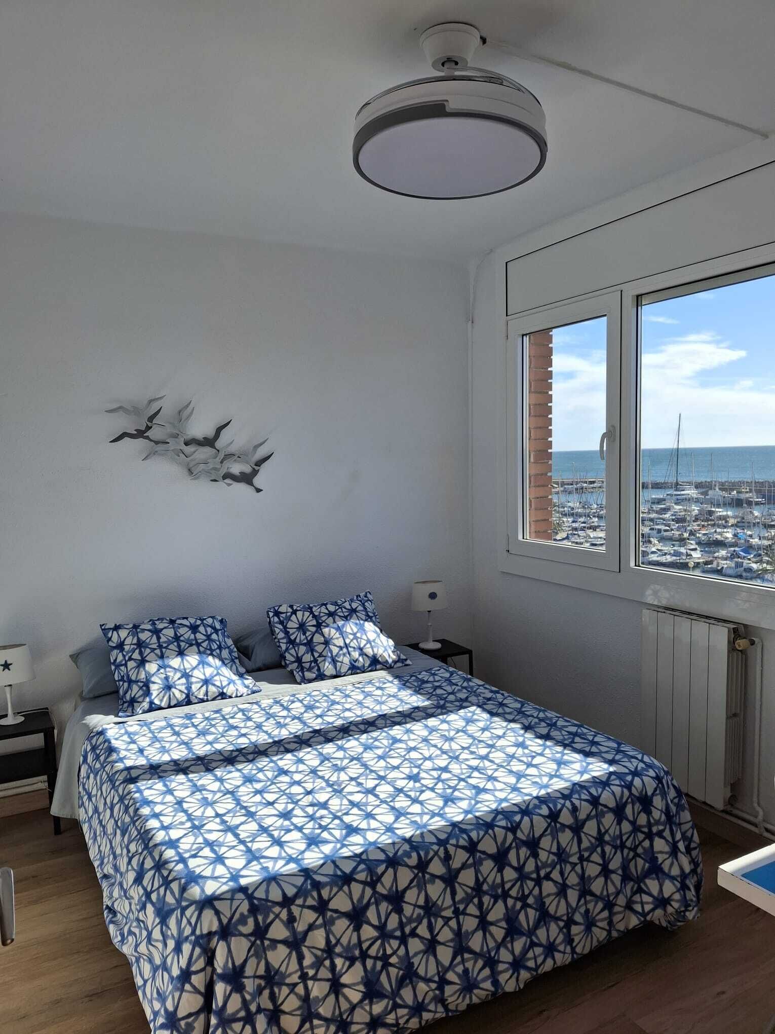 2 bedrooms, desk, iron/ironing board, travel crib