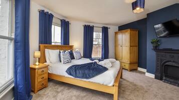 4 bedrooms, free WiFi, bed sheets