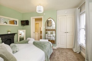 4 habitaciones, wifi gratis y ropa de cama 