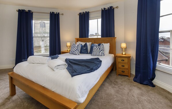 4 Schlafzimmer, kostenloses WLAN, Bettwäsche