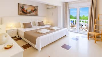 3 chambres, coffres-forts dans les chambres, bureau