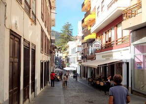 Exterior - El Rincón with Teide view III (Icod de los Vinos)