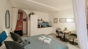 1 Schlafzimmer, Reisekinderbett, kostenloses WLAN, Bettwäsche
