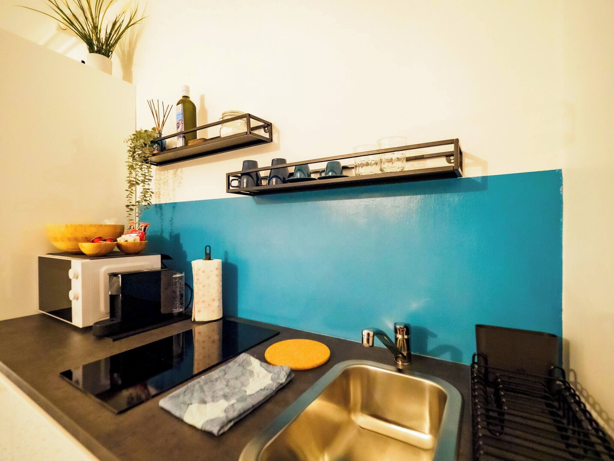 Oppvaskmaskin, kaffetrakter/tekoker og kaffekvern