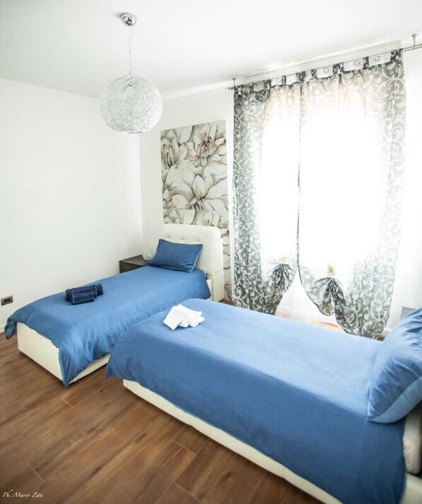 2 bedrooms, soundproofing, iron/ironing board, WiFi