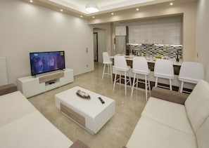 Smart TV - Spacious & convinient place near Acropolis Museum (Athina)