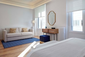 5 chambres, fer et planche à repasser, Wi-Fi gratuit, draps fournis
