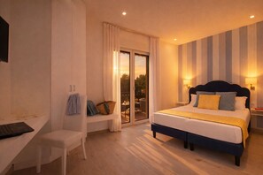 1 bedroom, iron/ironing board, travel cot, free WiFi