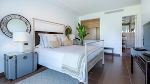 3 chambres, fer et planche à repasser, Wi-Fi gratuit, draps fournis