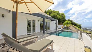 Piscine extérieure, piscine chauffée