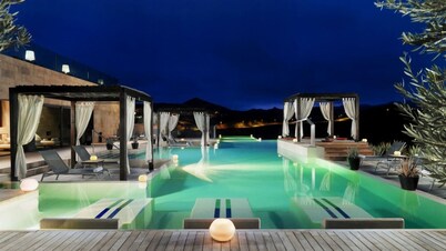 Villa with private pool Salobre Villas Deluxe I