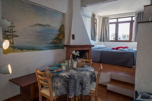 Unclassified image, 3 of 10, button