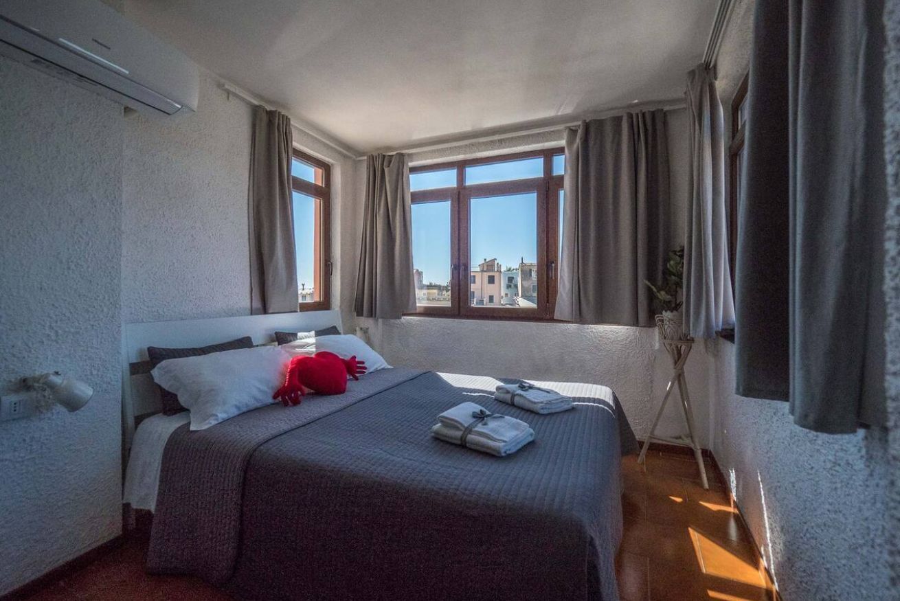 1 Schlafzimmer, Reisekinderbett, kostenloses WLAN, Bettwäsche