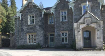 Maison de caractÚre d'époque avec une vue imprenable sur le lac Windermere