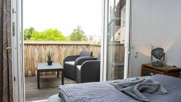 2 Schlafzimmer, Reisekinderbett, WLAN, Bettwäsche