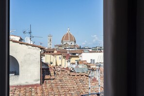 Immagine non classificata, 2 di 35, pulsante