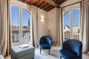 Interior - Villa Michelangelo with swimming pool (Firenze)