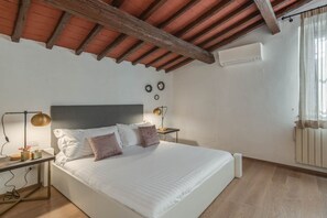 2 camere, una scrivania, ferro/asse da stiro, Wi-Fi