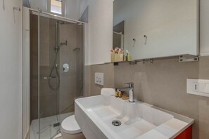 Dusche, Haartrockner