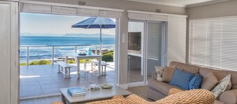 Gansbaai Seafront Holiday House: Ons C-Huis