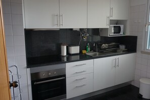 Private kitchen - ! Your Home in Madeira II (Funchal)