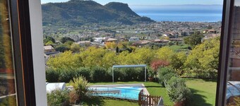 Apartment Montegolo Four With Pool And Lake View