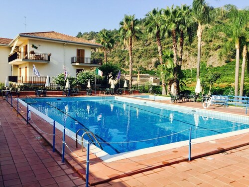 Deluxe Nuccio's house