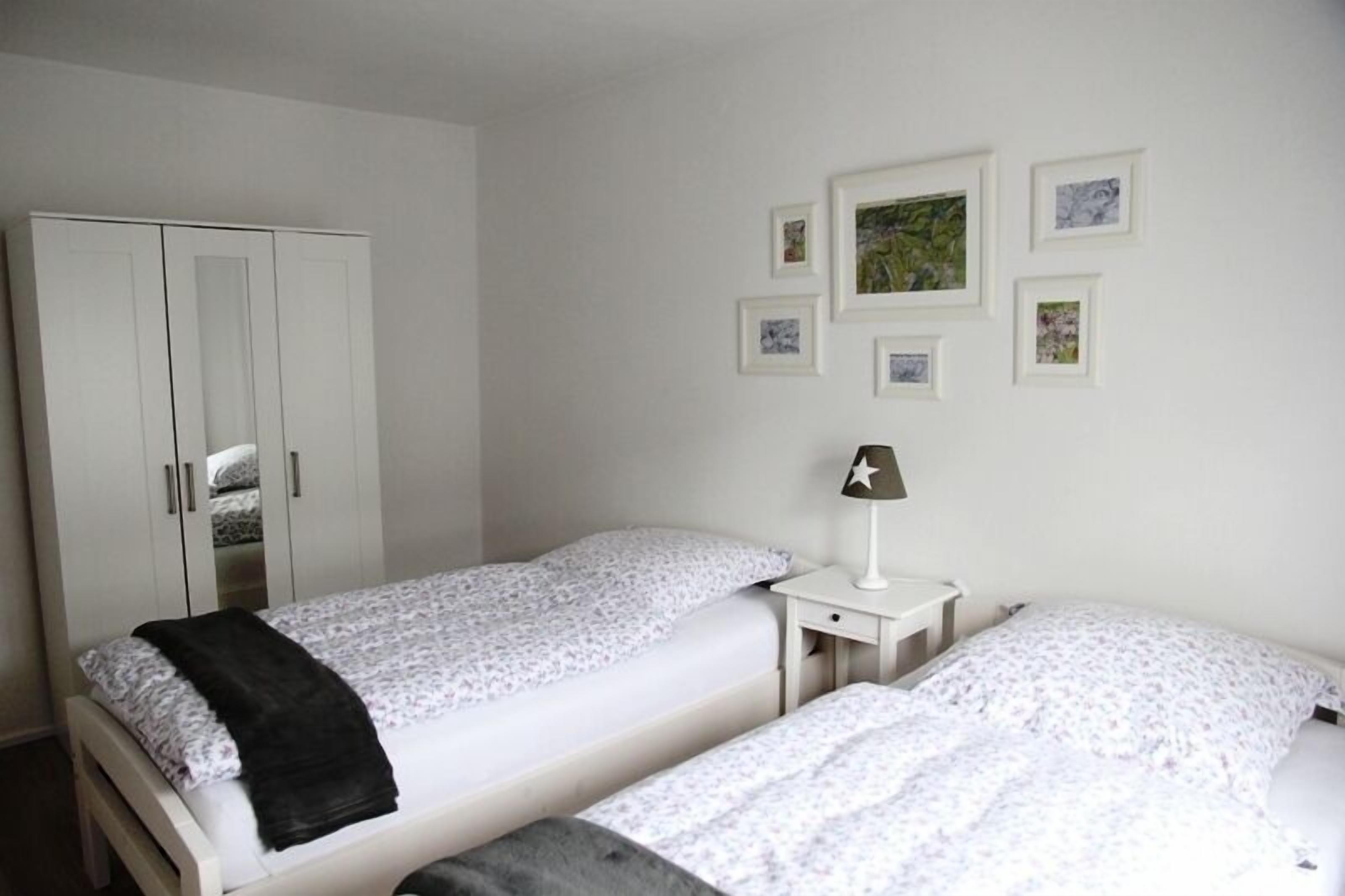 1 bedroom, iron/ironing board, Internet, bed sheets