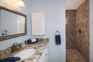 Bathtub
