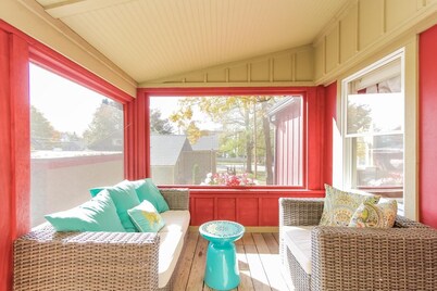 The Oriole - Studio Cottage, Sleeps 2