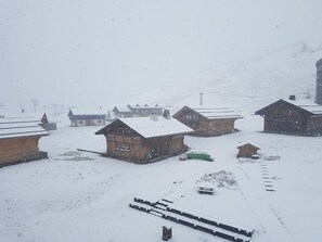 Exterior - Studio with mountain corner 1 (AVORIAZ)