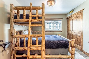 2 Schlafzimmer, Internetzugang, Bettwäsche