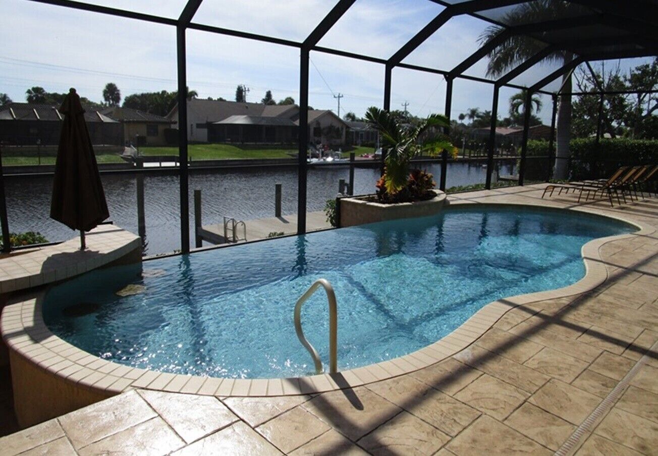 CCVR Villa Sensation - Gorgeous Sailboat Access Home with South Facing Pool Area
