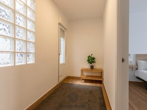 Interior - HOMEABOUT LA MERCED STUDIO 1 (Malaga)