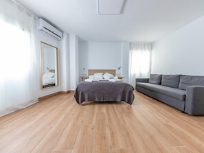 1 Schlafzimmer, Internetzugang