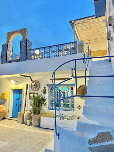 El houch الحوش (2 min from the beach)